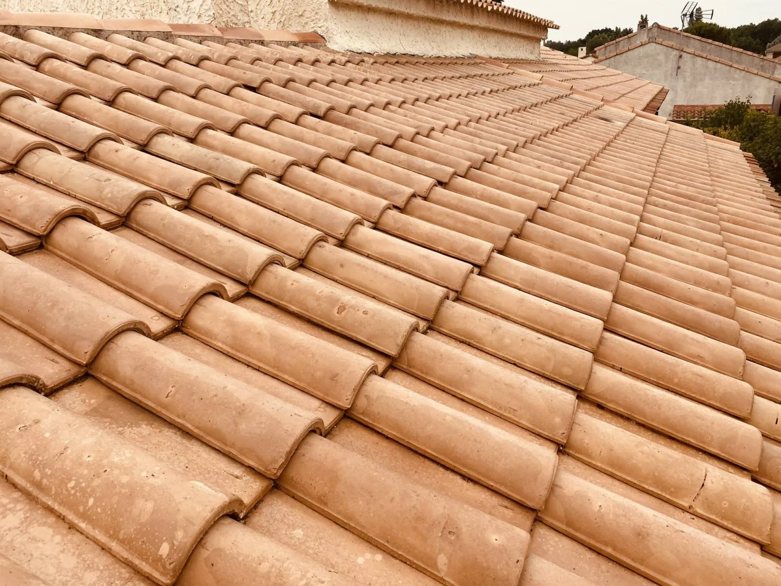 Toiture en tuiles canal